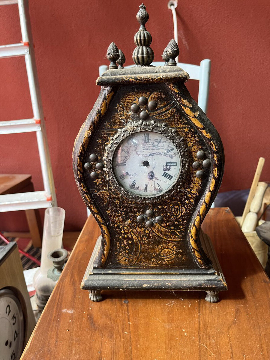 Αντίκα Ρολόι